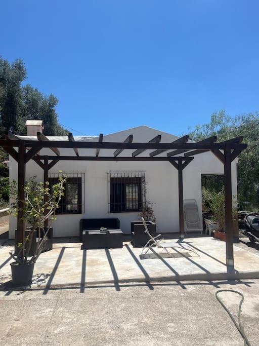 Farmhouse Surrounded By Centenary Olive Trees Olias Luaran gambar